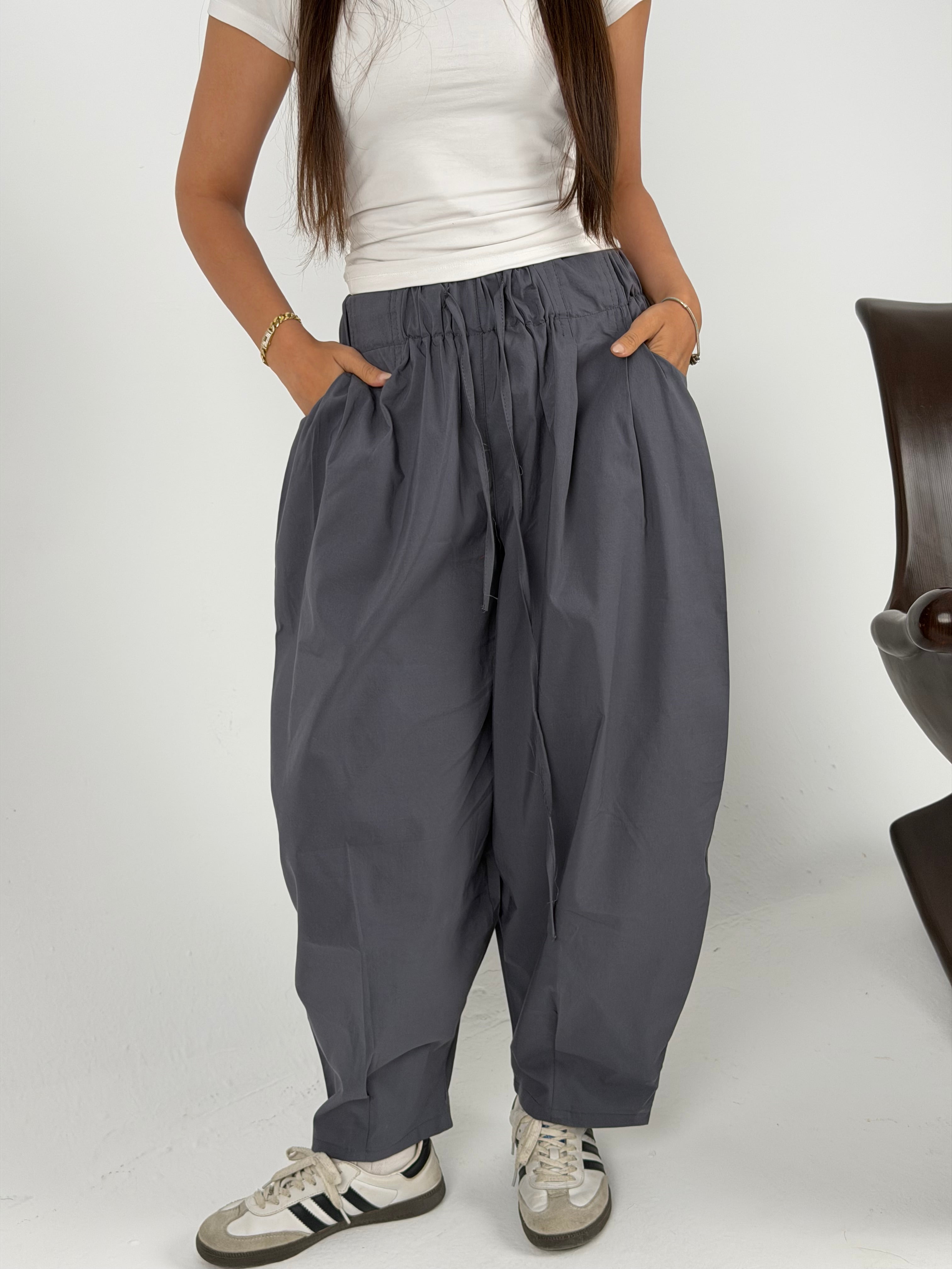 Slouchy pants