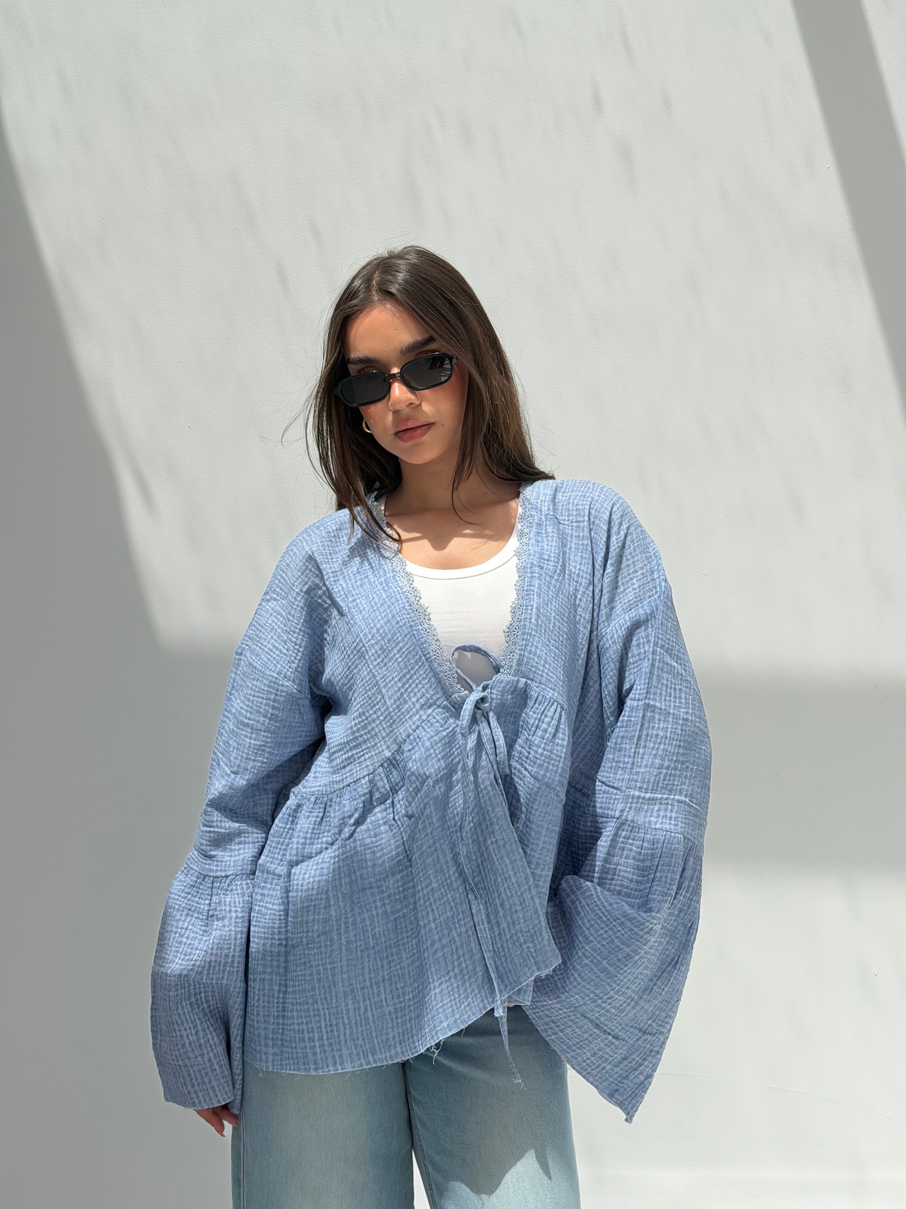 Feminine blouse