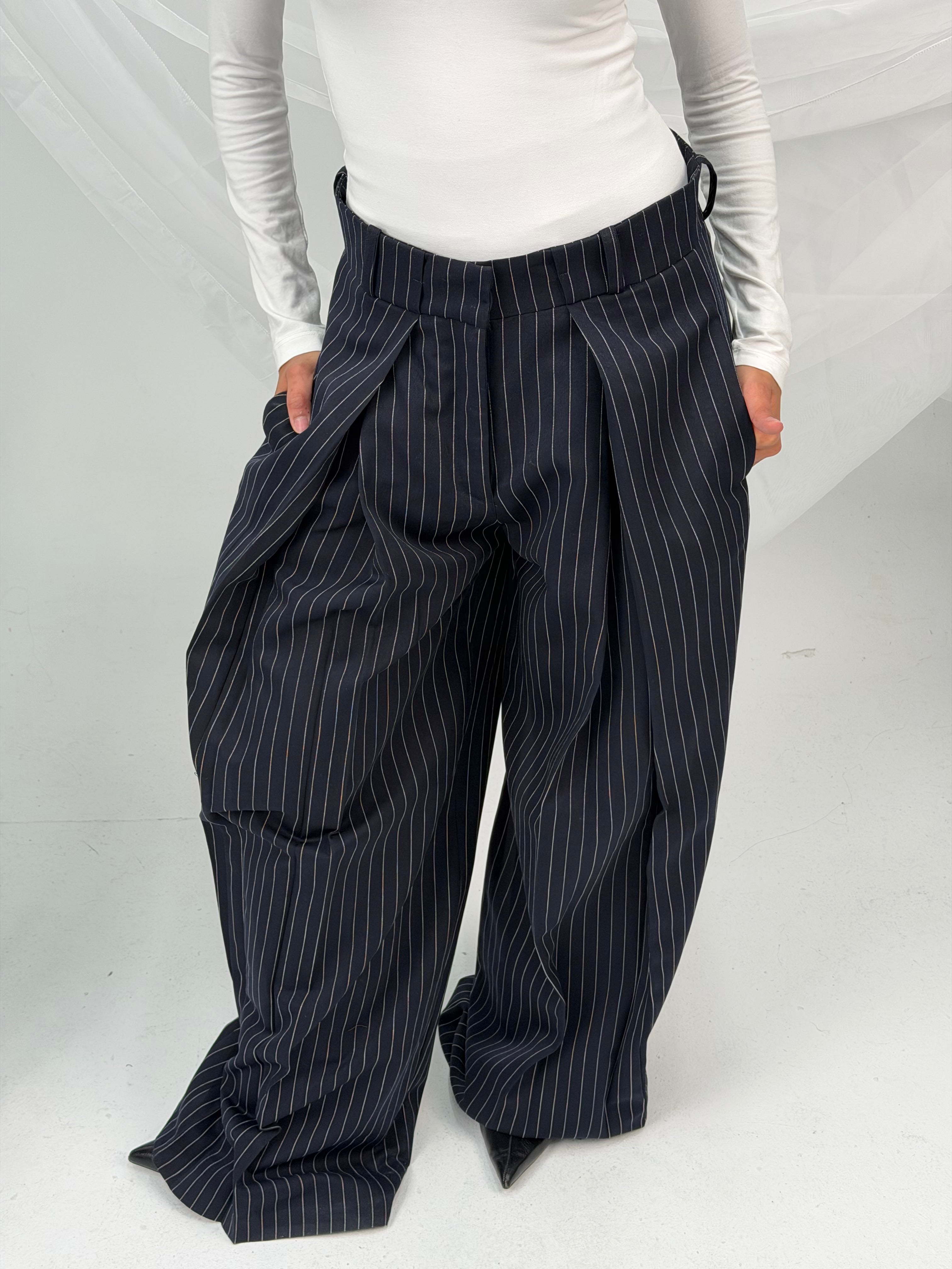 Stripped tailored pants