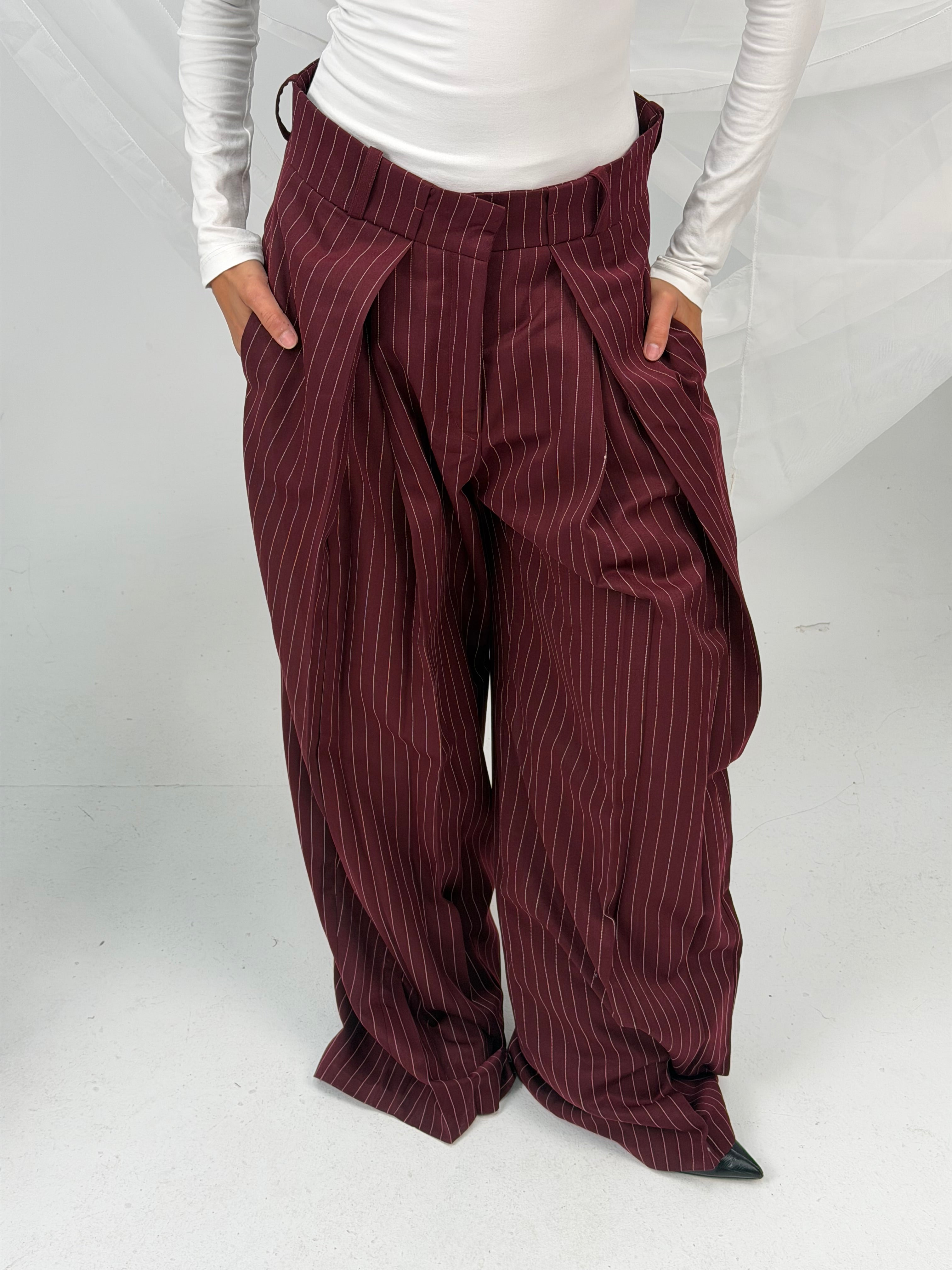 Stripped tailored pants